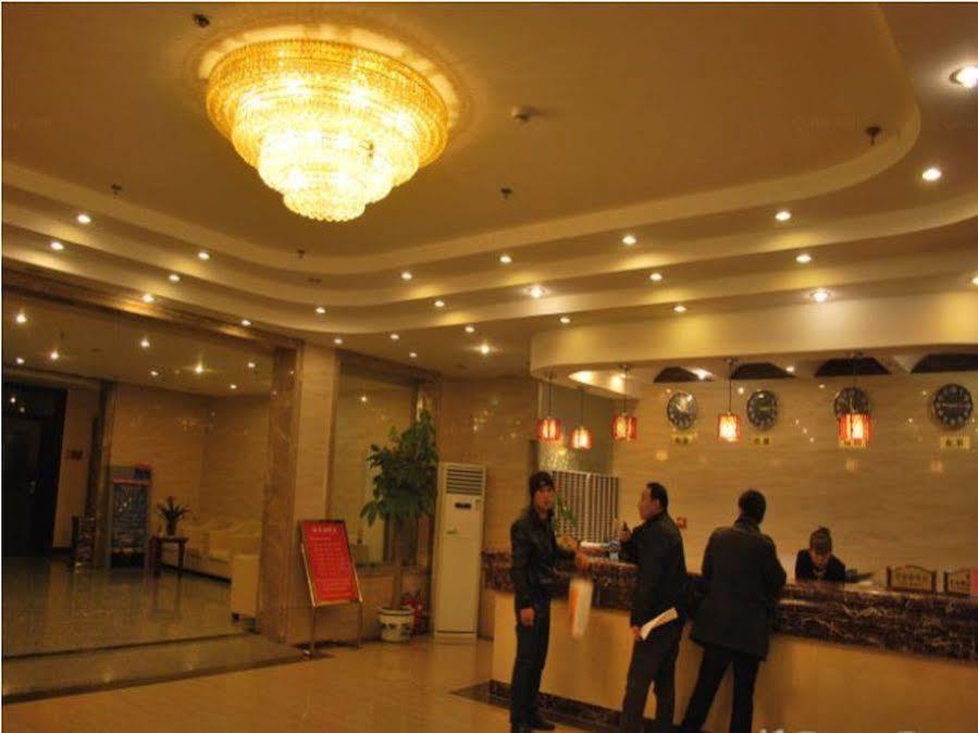 Beijing Silvery Ocean Hotel Шуньи Экстерьер фото