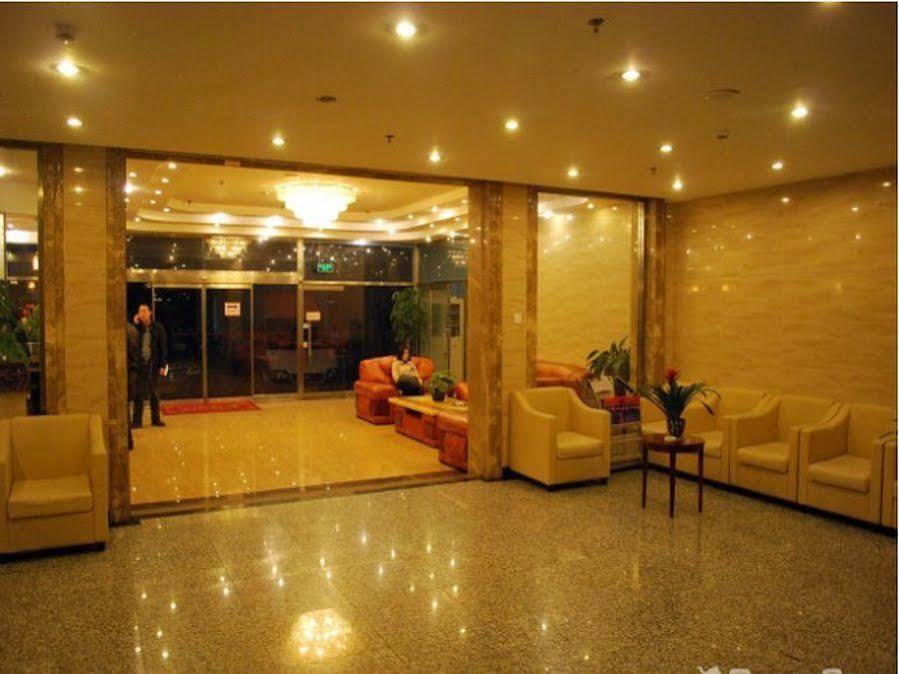 Beijing Silvery Ocean Hotel Шуньи Экстерьер фото